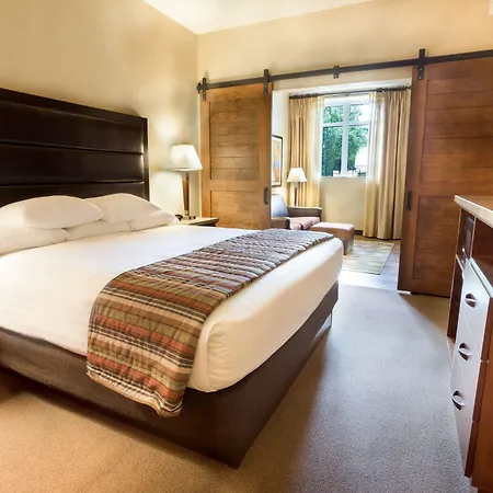 Hotel Drury Plaza In 4*