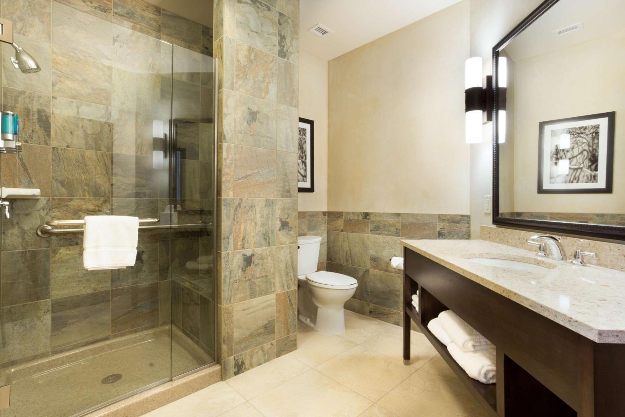 Drury Plaza In Hotel Santa Fé