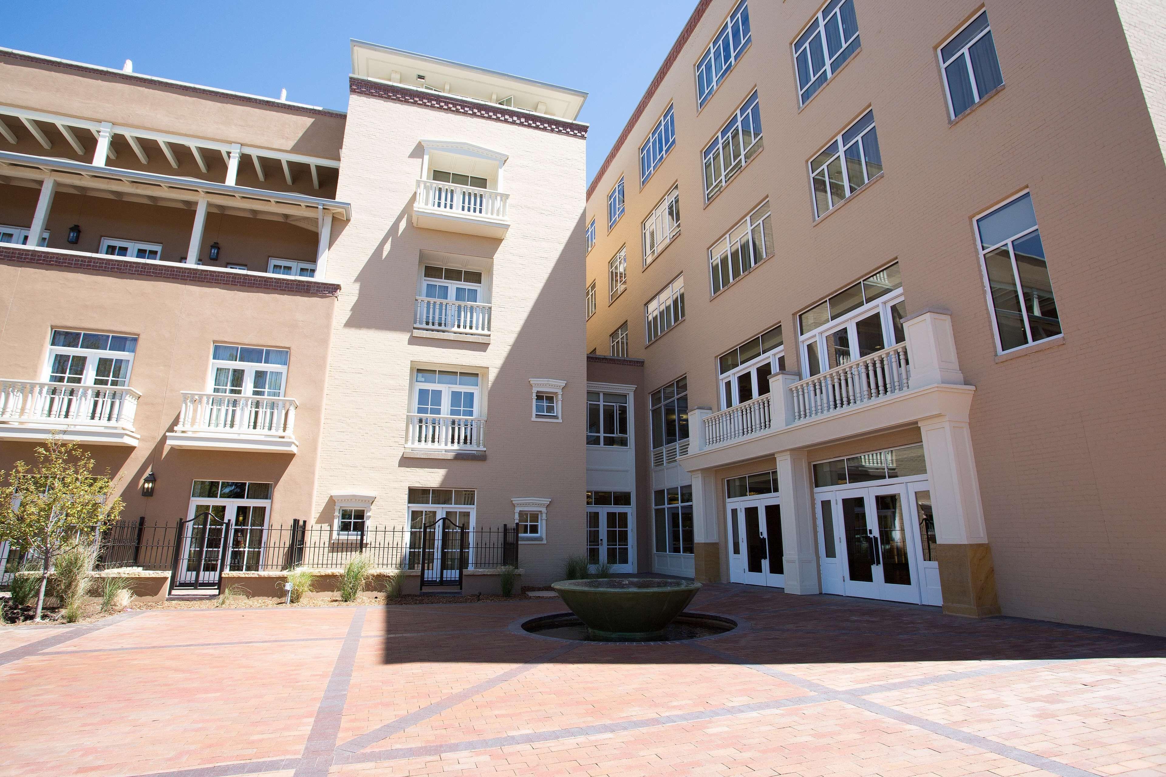 Drury Plaza In Hotel