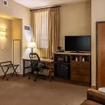 Drury Plaza In Hotel