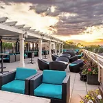 Hotel Drury Plaza In