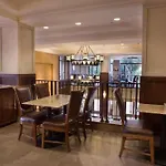 Drury Plaza In Hotel 4*