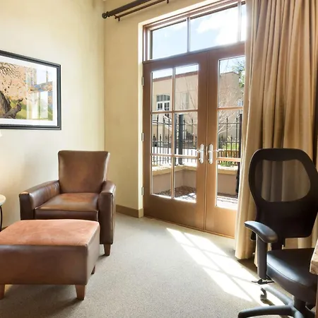 Drury Plaza In Hotel